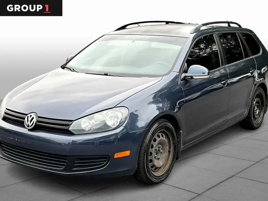 2010 Volkswagen Jetta SportWagen 2.5 S photo 1
