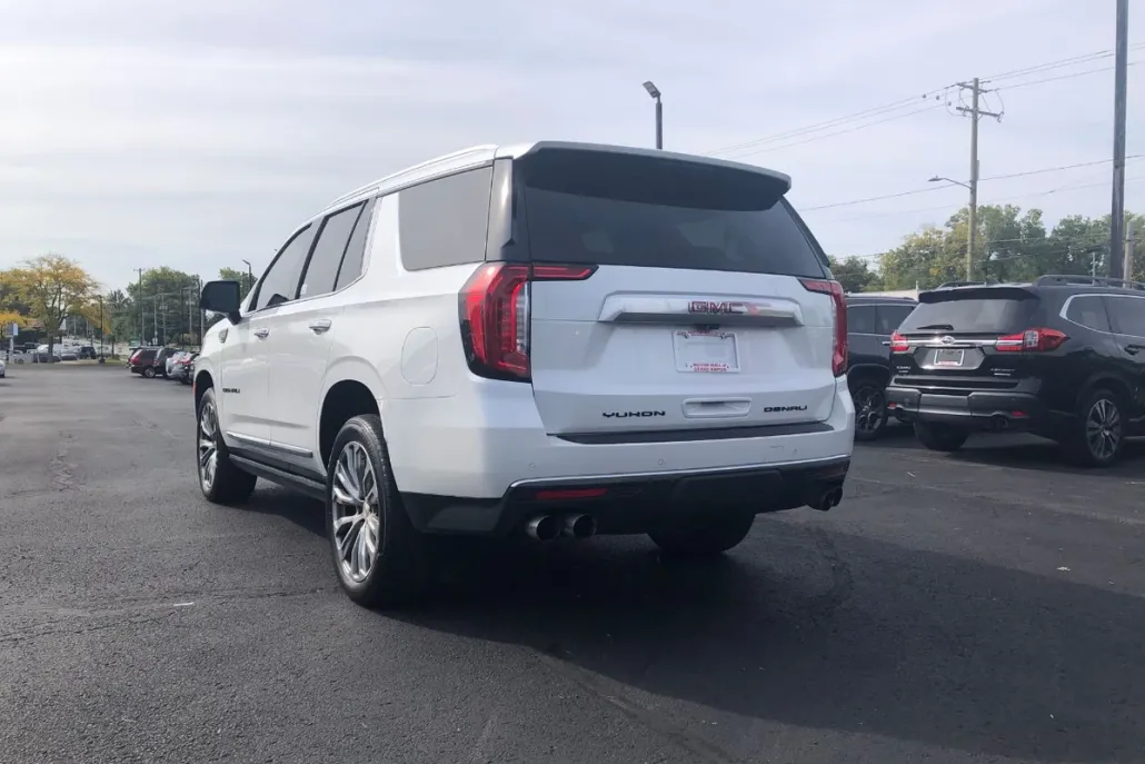2022 Gmc Yukon Denali photo 1