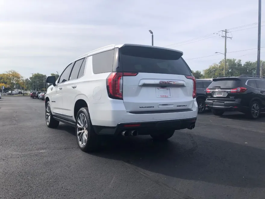 2022 Gmc Yukon Denali photo 1