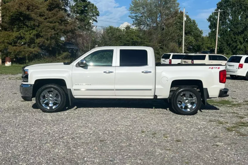 2016 Chevrolet Silverado 1500 LTZ photo 1