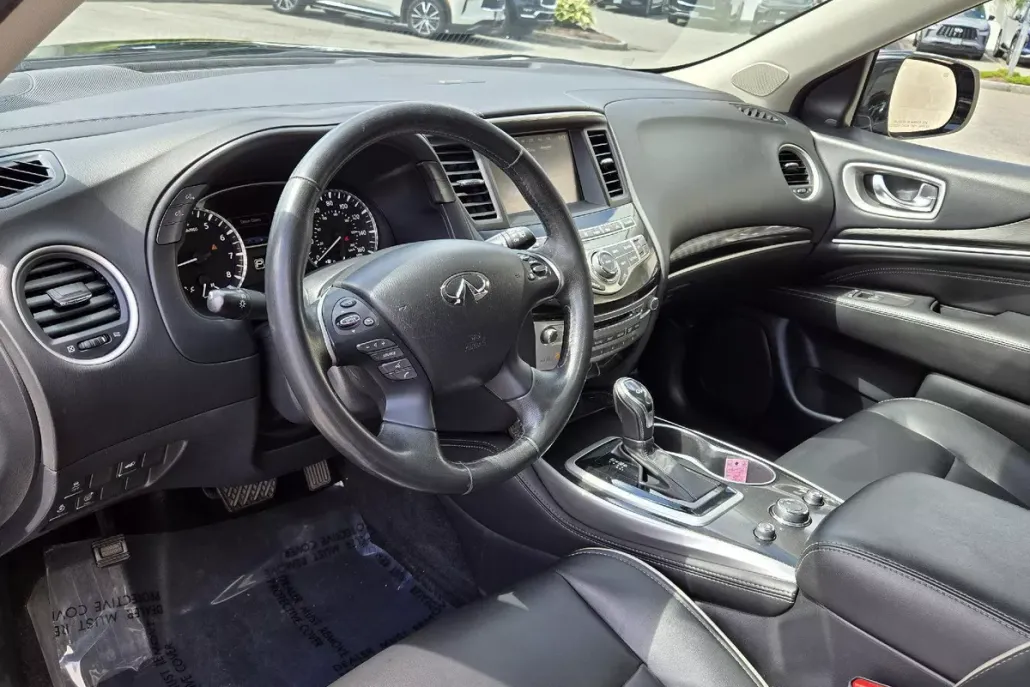 2019 Infiniti QX60 Luxe photo 1