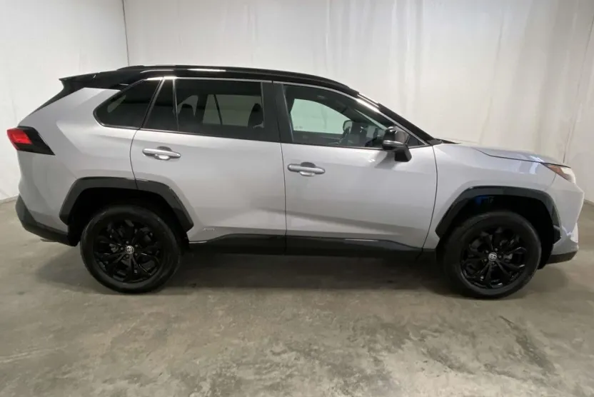 2023 Toyota RAV4 Hybrid XSE photo 1