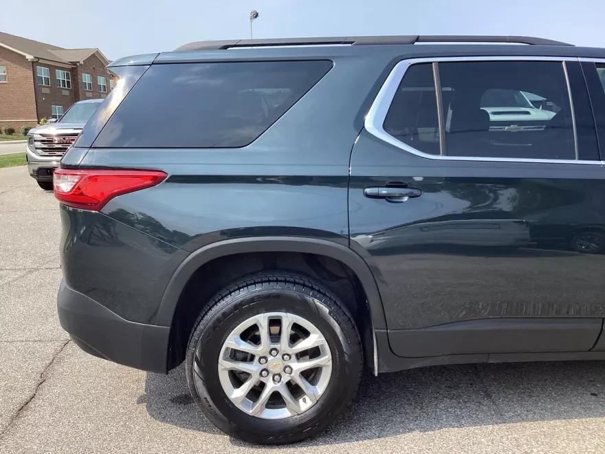 2020 Chevrolet Traverse Cloth photo 1