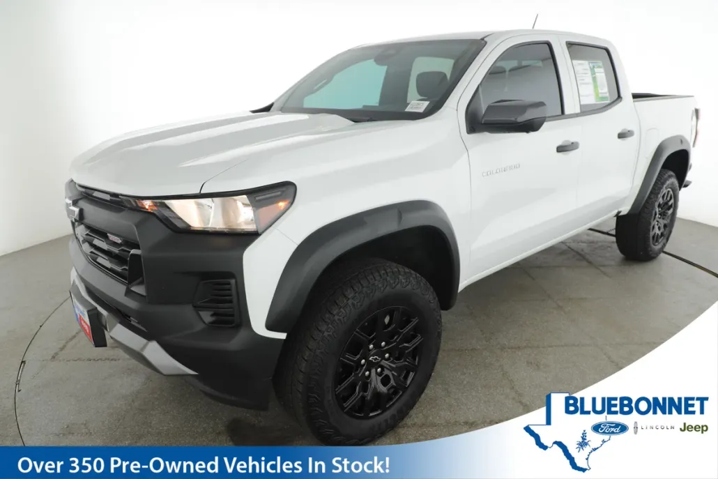 2025 Chevrolet Colorado Trail Boss photo 1