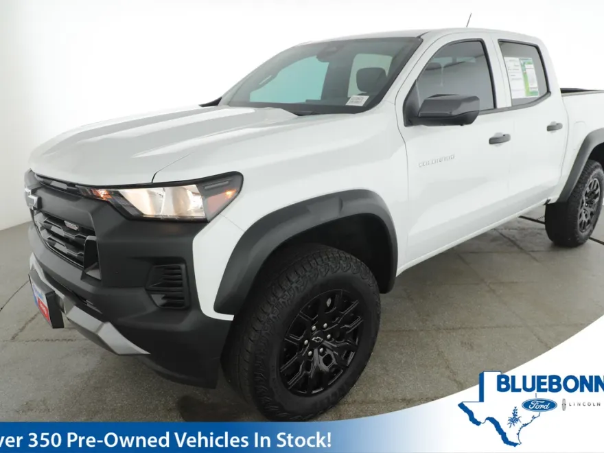 2025 Chevrolet Colorado Trail Boss photo 1