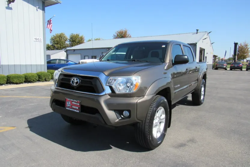 2013 Toyota Tacoma 4x4 Double Cab V6 photo 1
