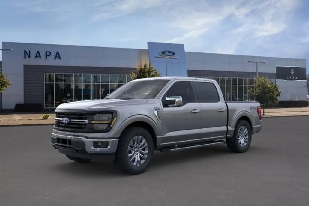 2024 Ford F-150 XLT photo 1