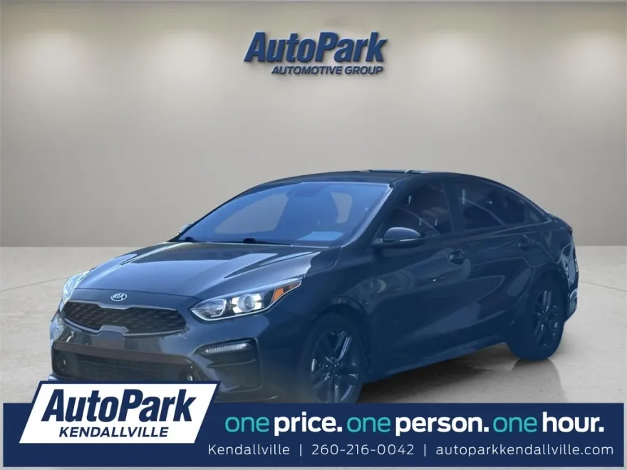 2021 Kia Forte GT-Line photo 1