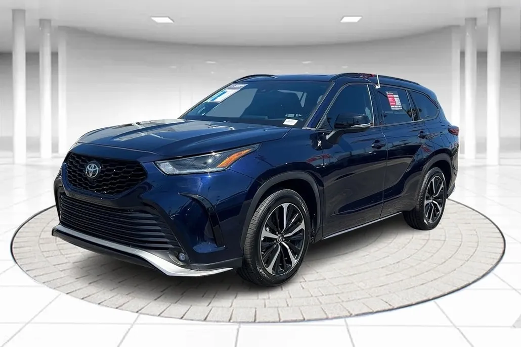 2021 Toyota Highlander L XSE photo 1