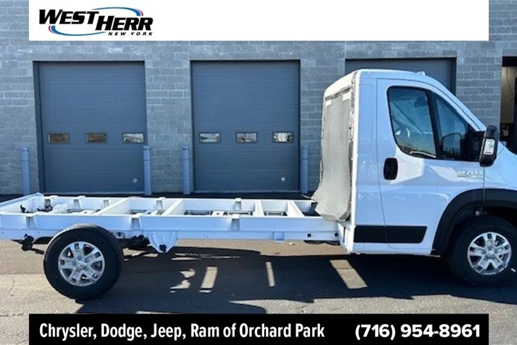 2023 Ram 3500 photo 1
