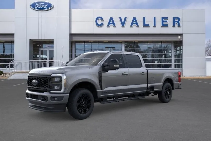 2025 Ford F-350 Lariat photo 1