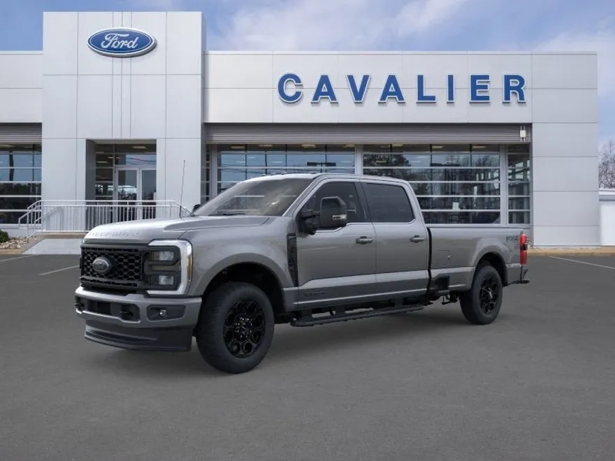 2025 Ford F-350 Lariat photo 1