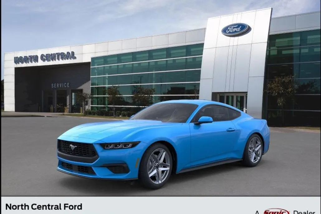 2025 Ford Mustang EcoBoost photo 1