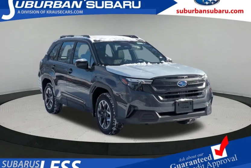 2025 Subaru Forester Base photo 1