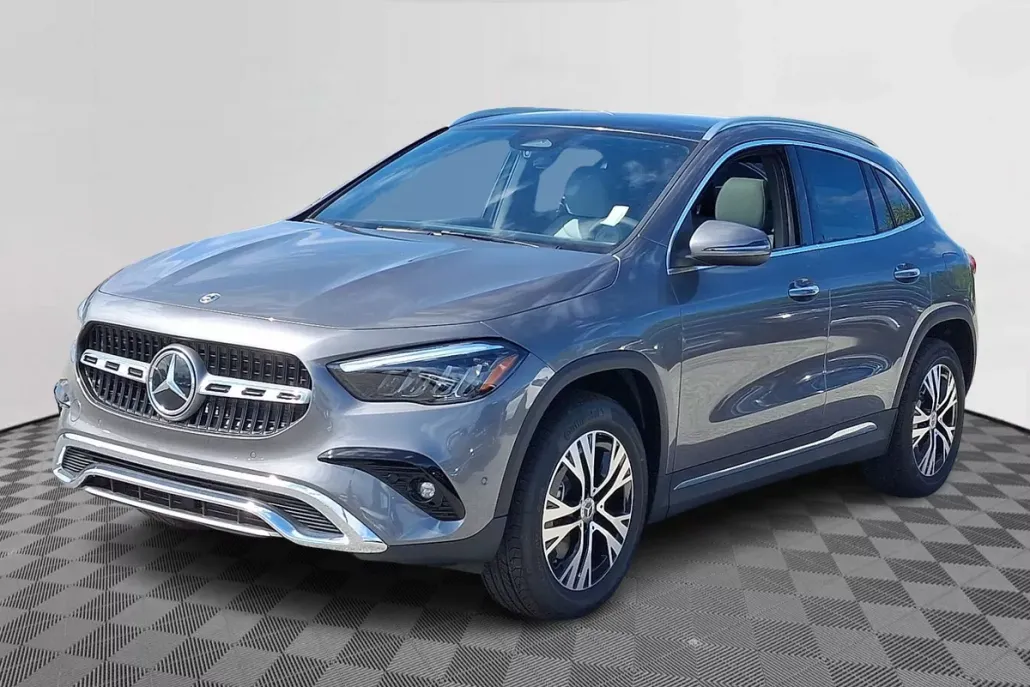 2026 Mercedes Benz GLA 250 4MATIC photo 1