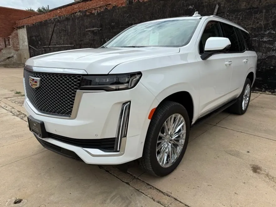 2024 Cadillac Escalade Premium Luxury Platinum photo 1