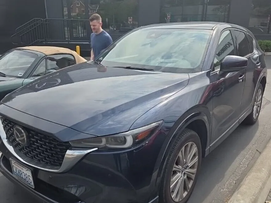 2022 Mazda CX-5 2.5 Turbo Signature photo 1