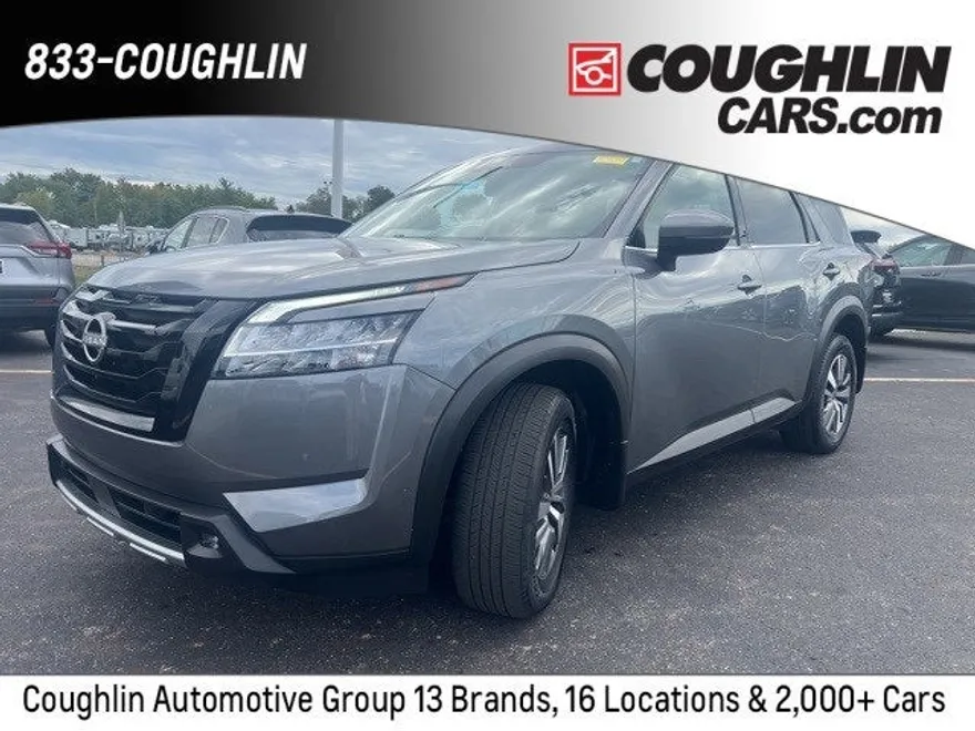 2022 Nissan Pathfinder SL photo 1