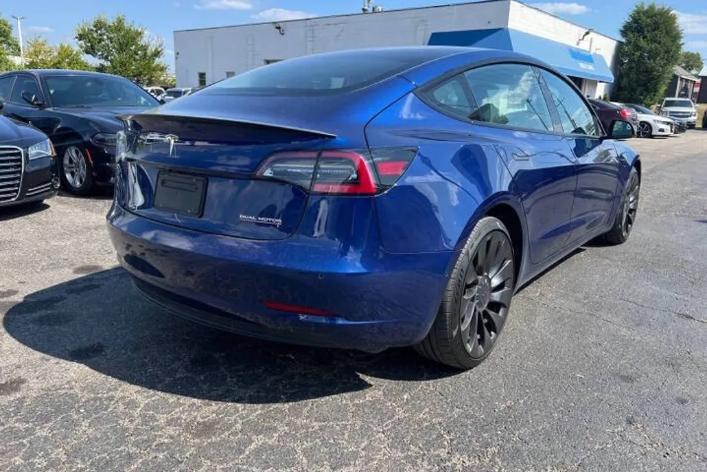 2022 Tesla Model 3 Performance photo 1