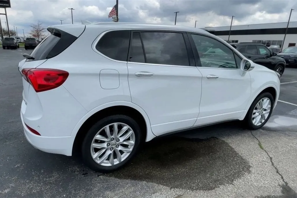 2020 Buick Envision Premium I photo 1