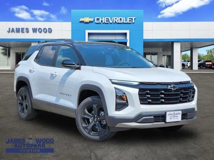 2026 Chevrolet Equinox LT photo 1