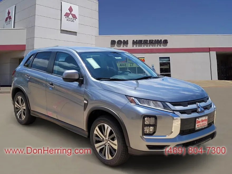 2024 Mitsubishi Outlander Sport ES photo 1