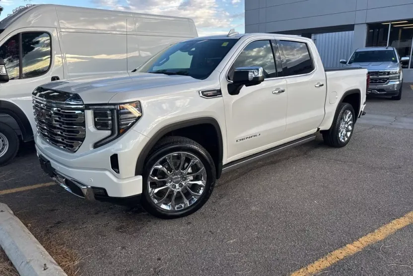 2023 Gmc Sierra 1500 Denali photo 1