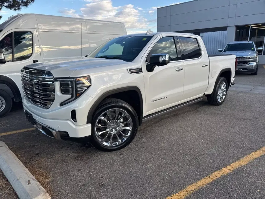 2023 Gmc Sierra 1500 Denali photo 1