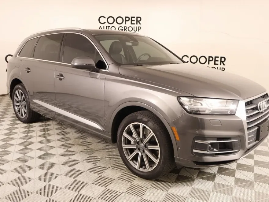 2019 Audi Q7 55 Prestige photo 1