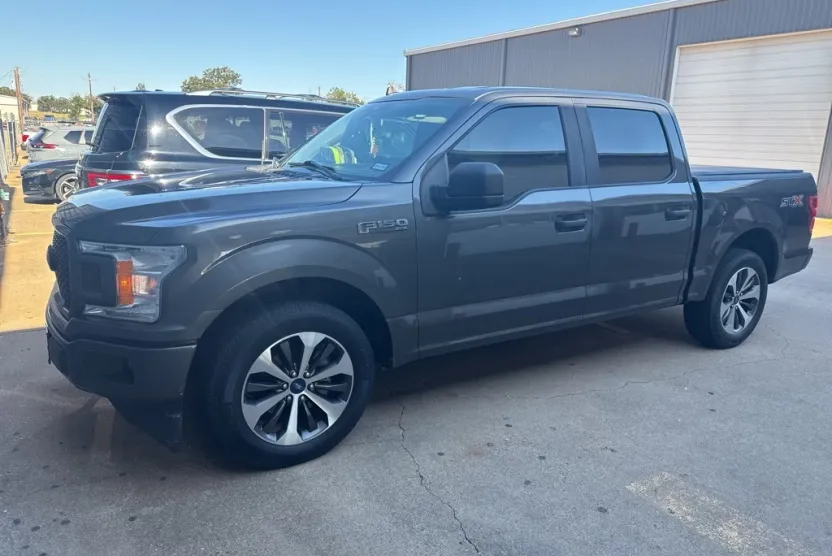 2020 Ford F-150 XL photo 1