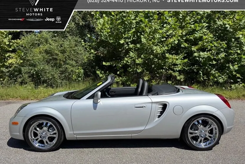 2003 Toyota MR2 Spyder photo 1