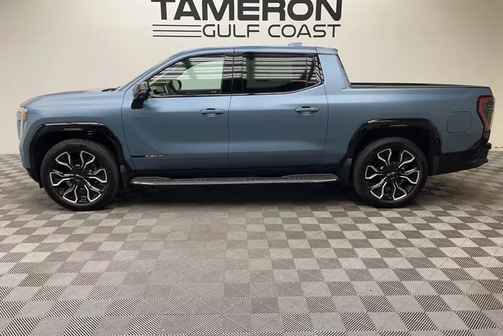 2025 Gmc Sierra EV Denali photo 1