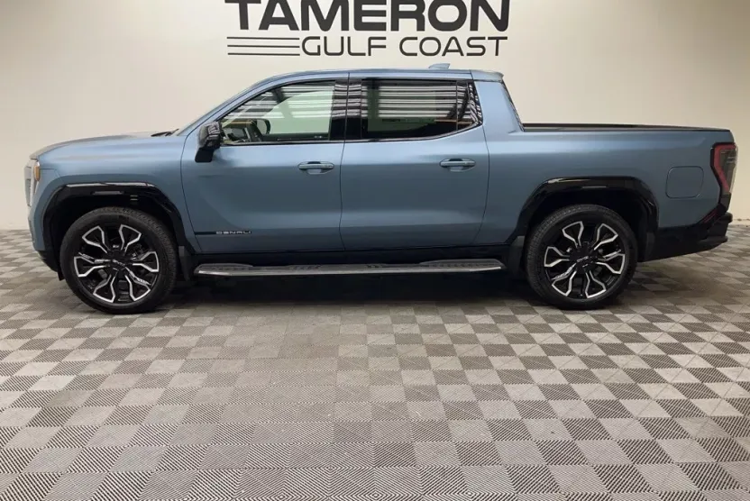 2025 Gmc Sierra EV Denali photo 1