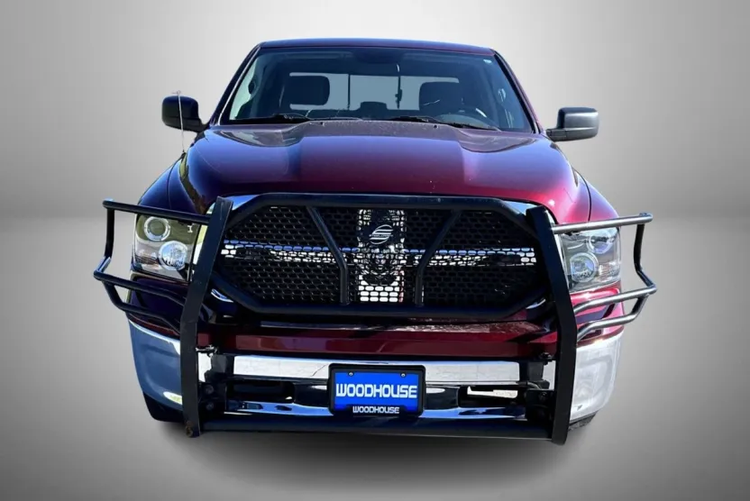2019 Ram 1500 Classic SLT photo 1