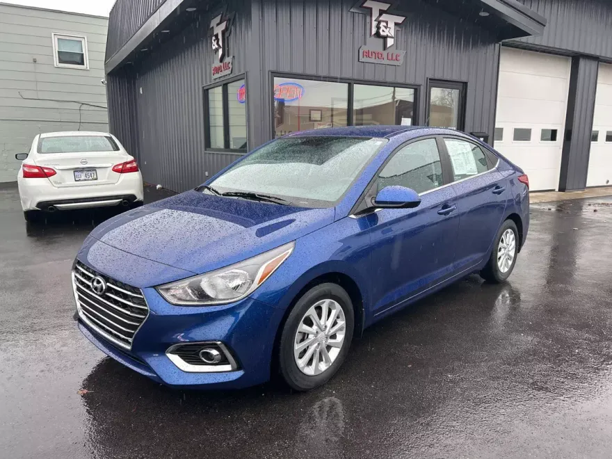 2020 Hyundai Accent SEL photo 1
