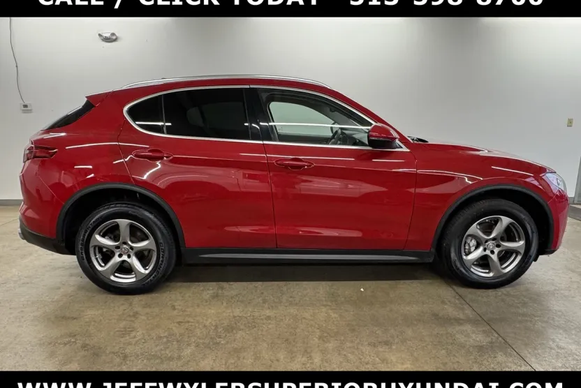 2021 Alfa Romeo Stelvio Sport Base photo 1