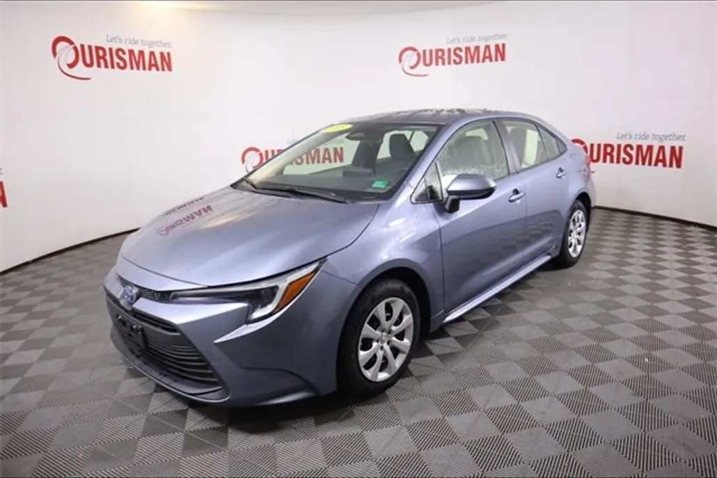 2025 Toyota Corolla Hybrid LE photo 1