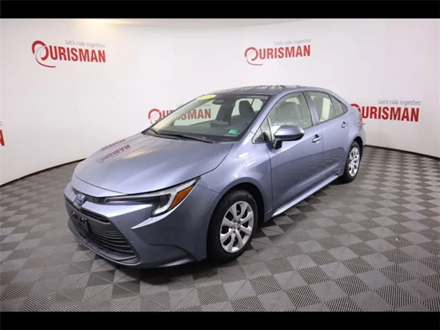 2025 Toyota Corolla Hybrid LE photo 1