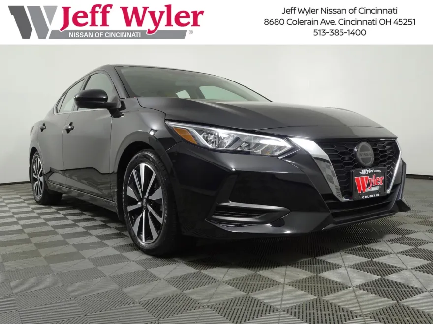 2023 Nissan Sentra SV Premium photo 1