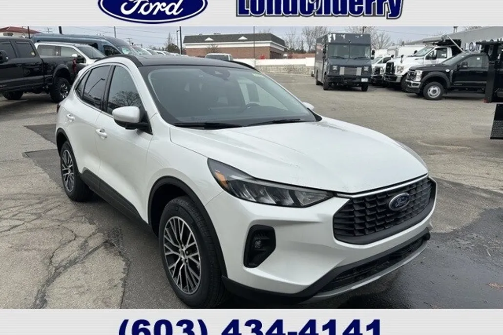 2025 Ford Escape Plug-In Hybrid photo 1