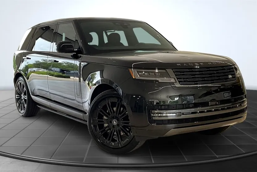 2025 Land Rover Range Rover SE photo 1
