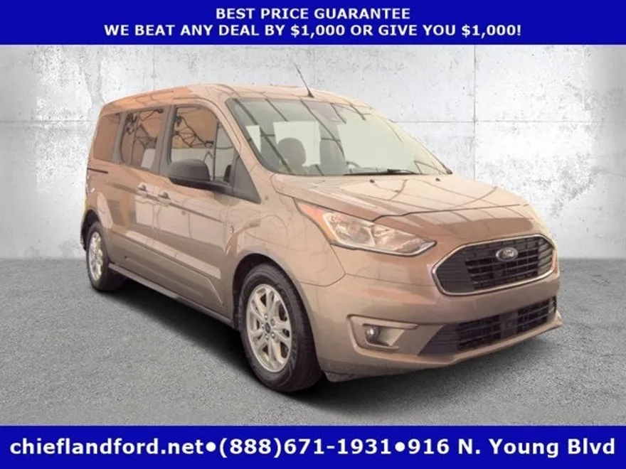 2020 Ford Transit XLT Wagon Passenger photo 1