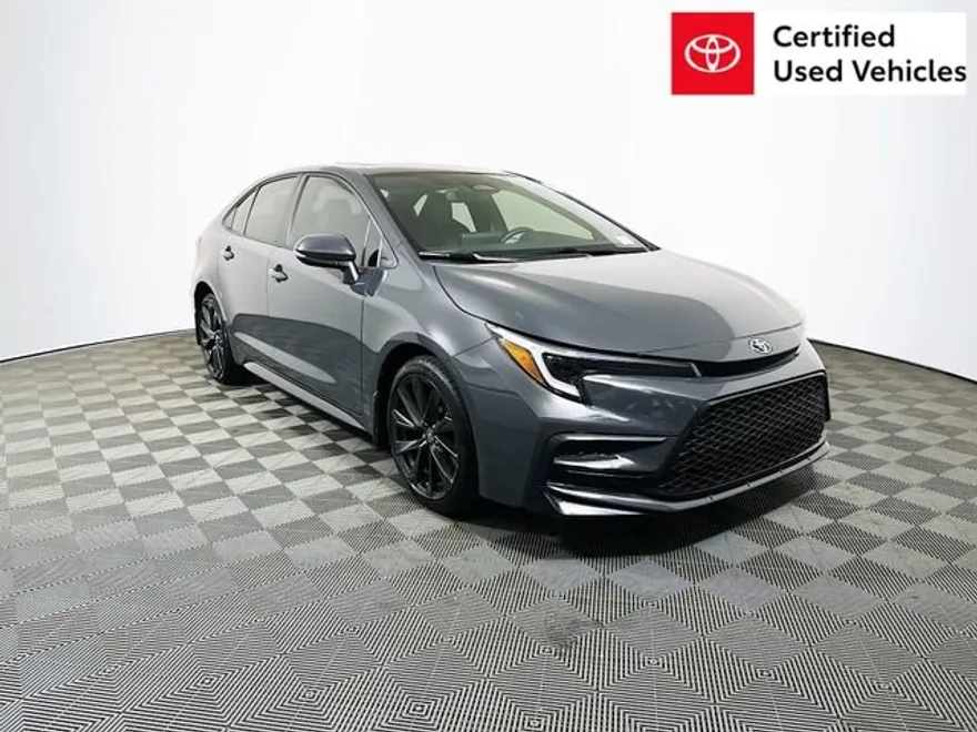 2024 Toyota Corolla SE Premium photo 1