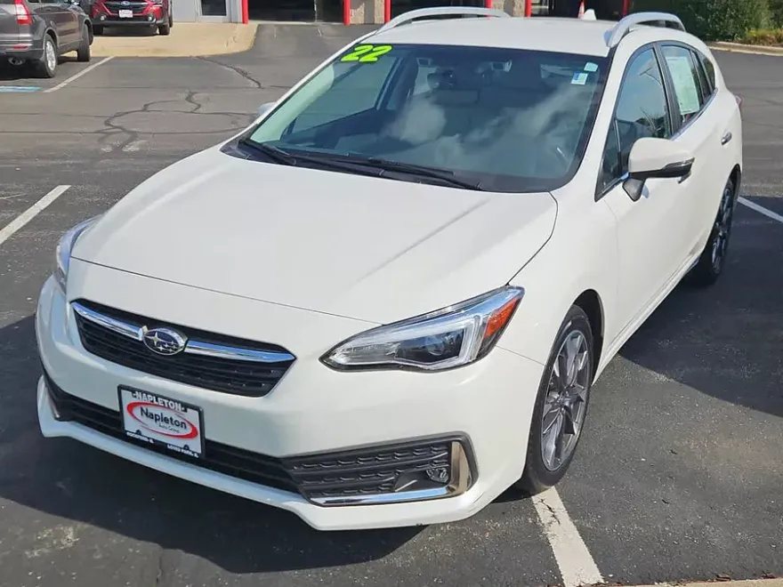2022 Subaru Impreza Limited photo 1