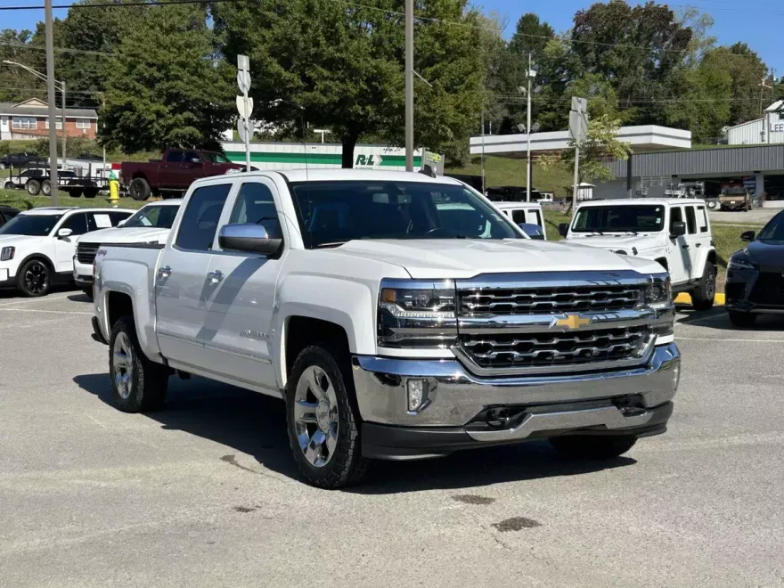 2017 Chevrolet Silverado 1500 LTZ photo 1