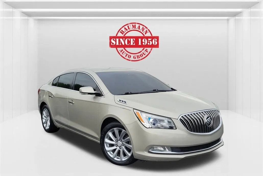 2015 Buick LaCrosse Leather photo 1