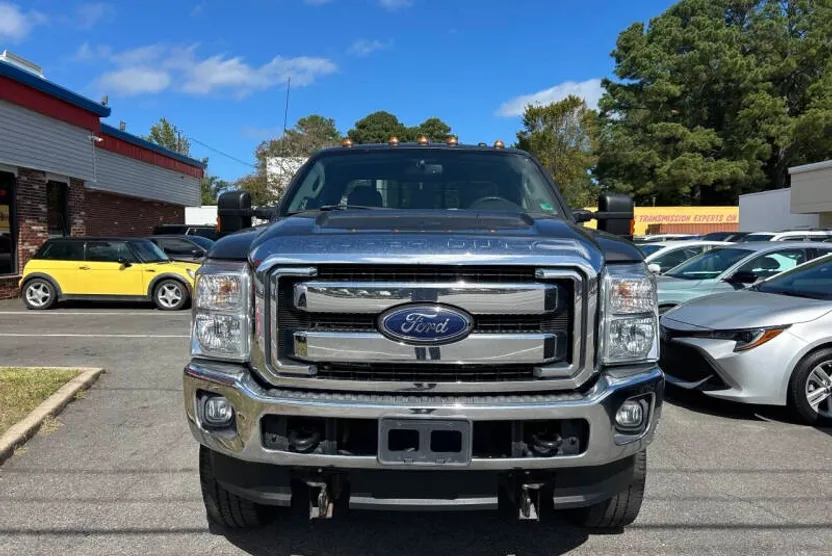 2016 Ford F-250 XLT photo 1
