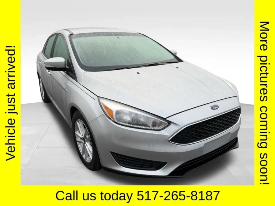 2017 Ford Focus SE photo 1