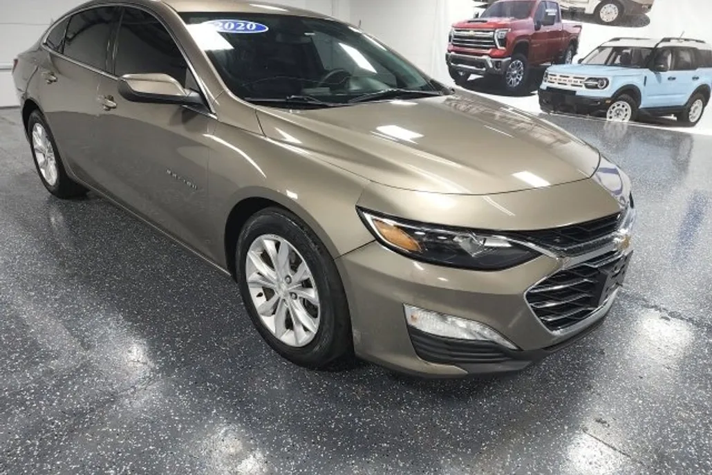 2020 Chevrolet Malibu 1LT photo 1