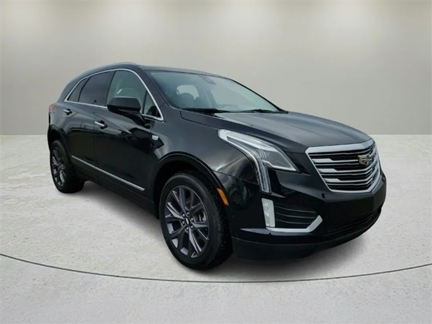 2019 Cadillac XT5 Luxury Sport photo 1
